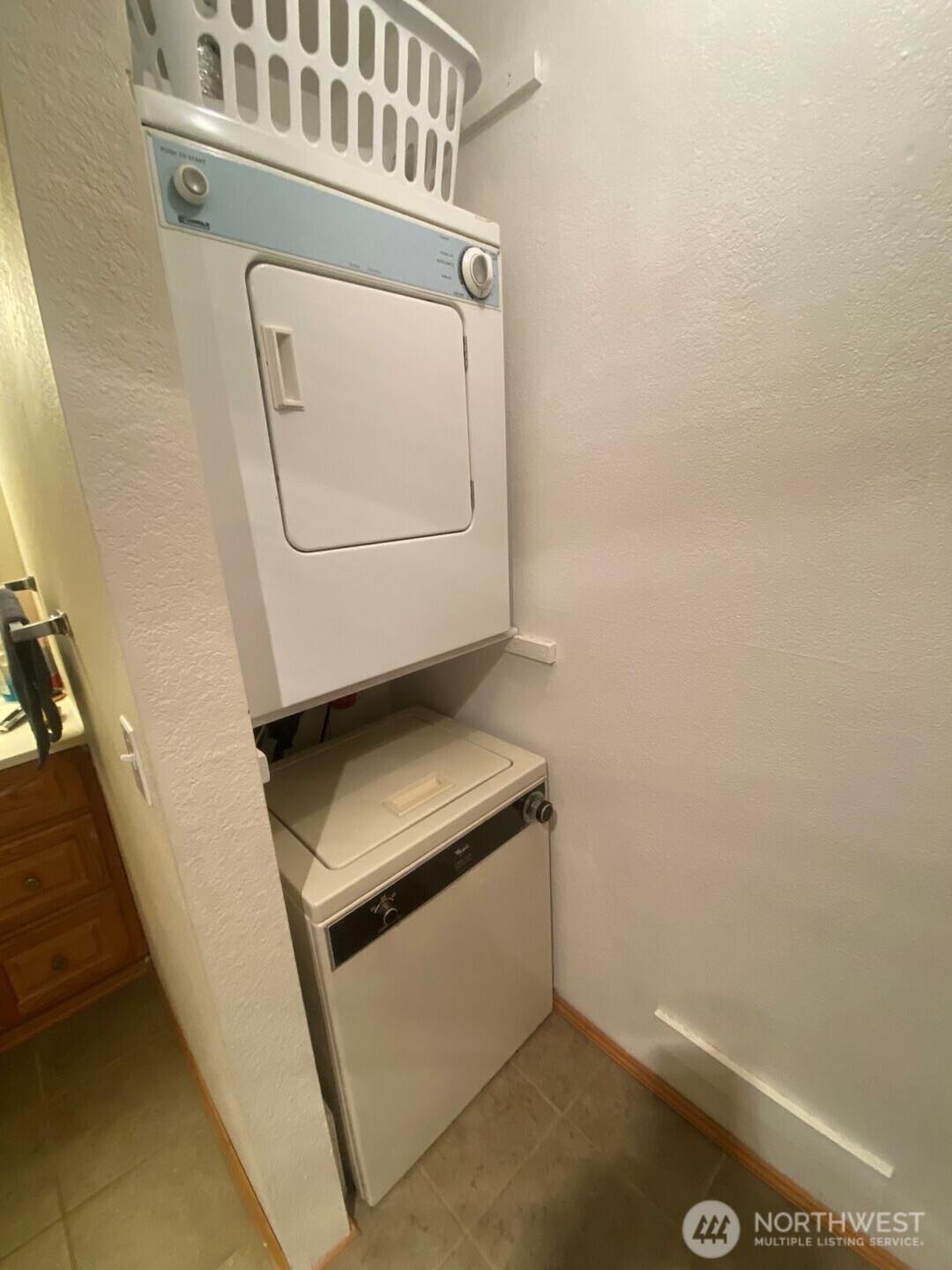 323 75th Street SE #B10, Everett, WA 98203