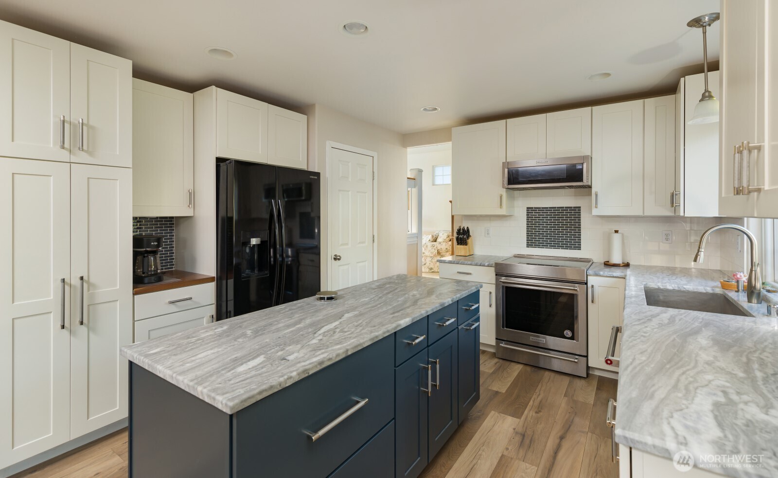 15012 SE 279th Place , Kent, WA 98042