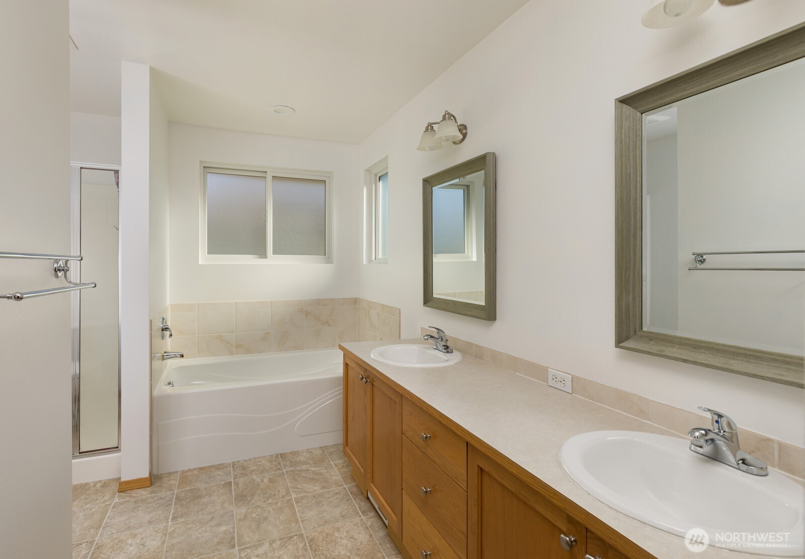 15012 SE 279th Place , Kent, WA 98042