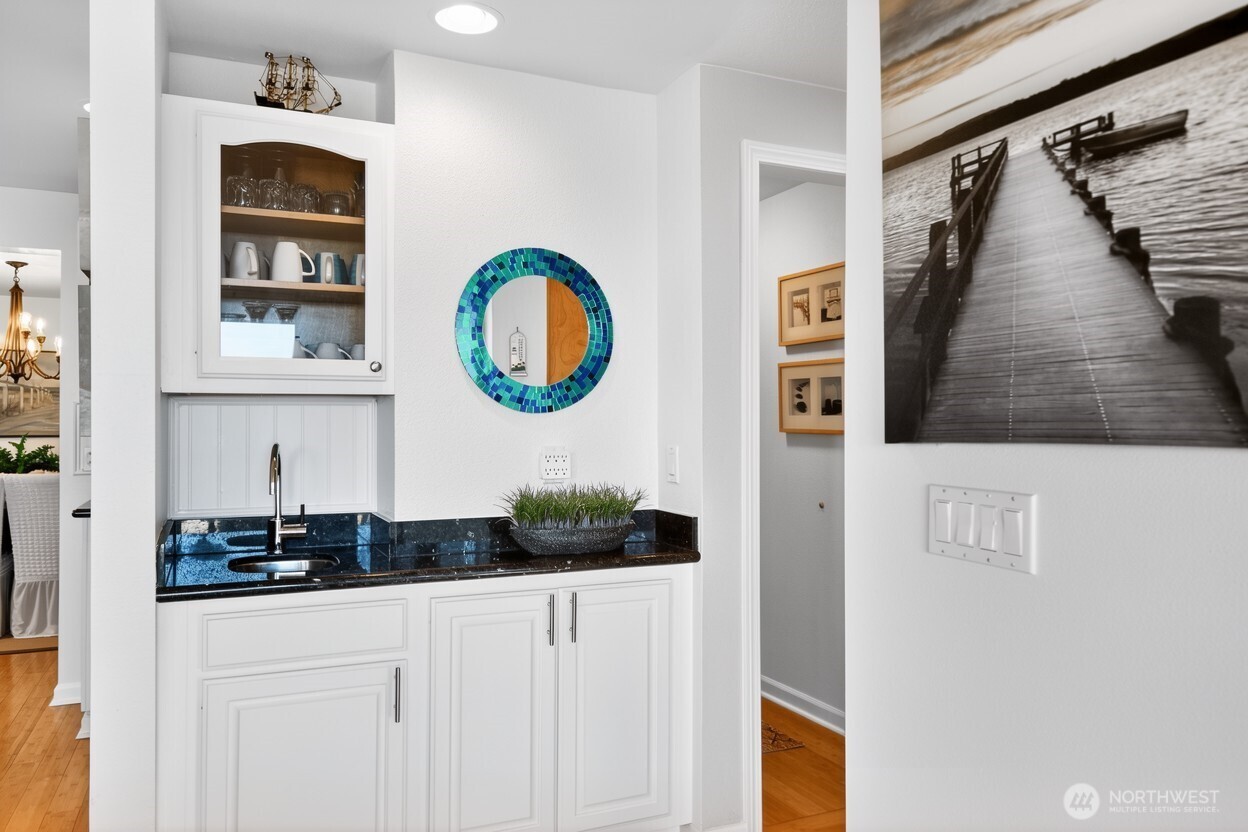 120 Sunrise Avenue SE, Ocean Shores, WA 98569