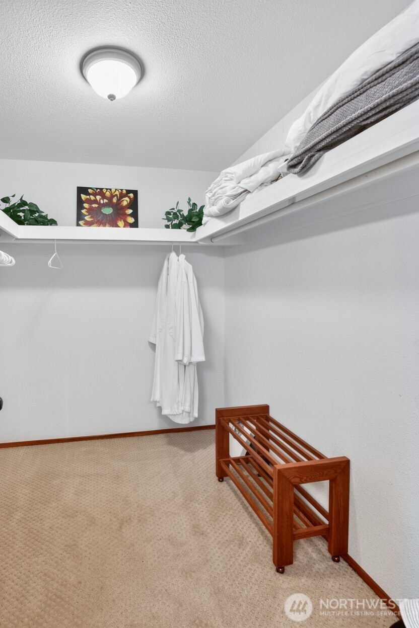 120 Sunrise Avenue SE, Ocean Shores, WA 98569