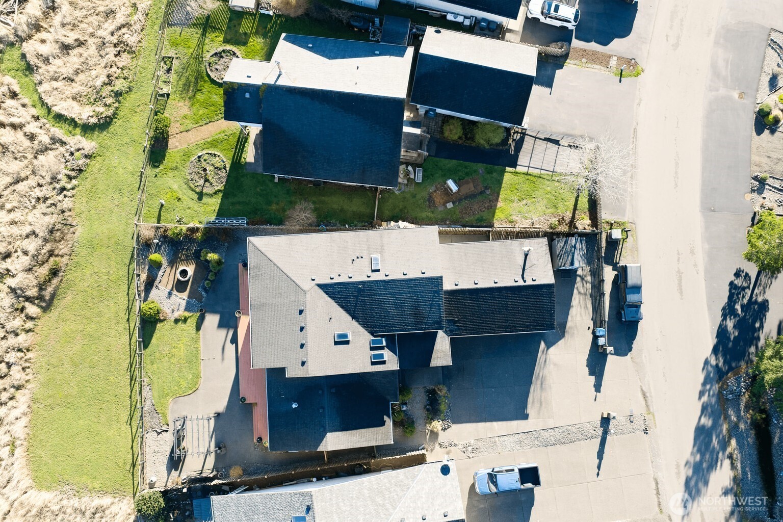 120 Sunrise Avenue SE, Ocean Shores, WA 98569