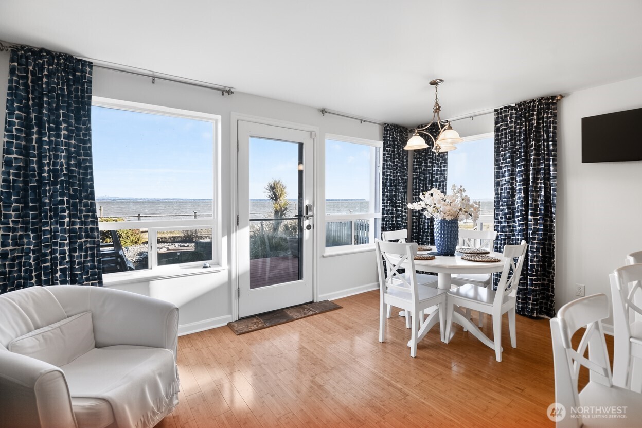 120 Sunrise Avenue SE, Ocean Shores, WA 98569