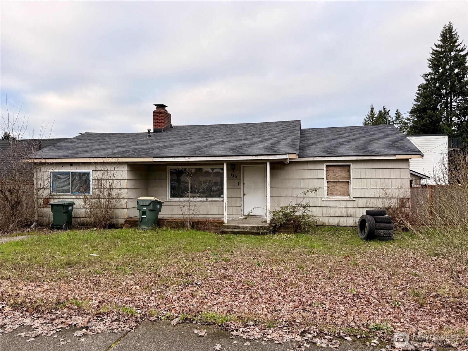 110 SE X Street , Tumwater, WA 98501