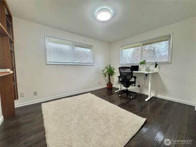 19431 107TH Avenue SE, Renton, WA 98055 - Photo 17