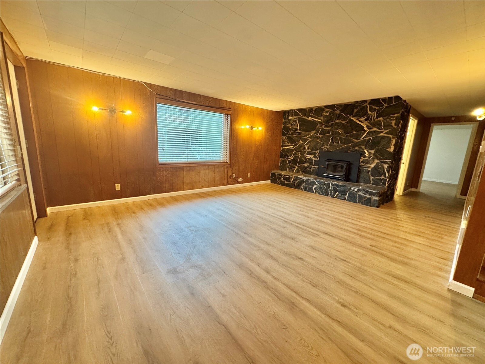 19431 107TH Avenue SE, Renton, WA 98055