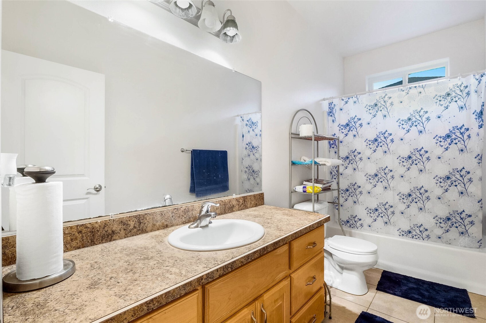 950 S Garden Drive , Moses Lake, WA 98837