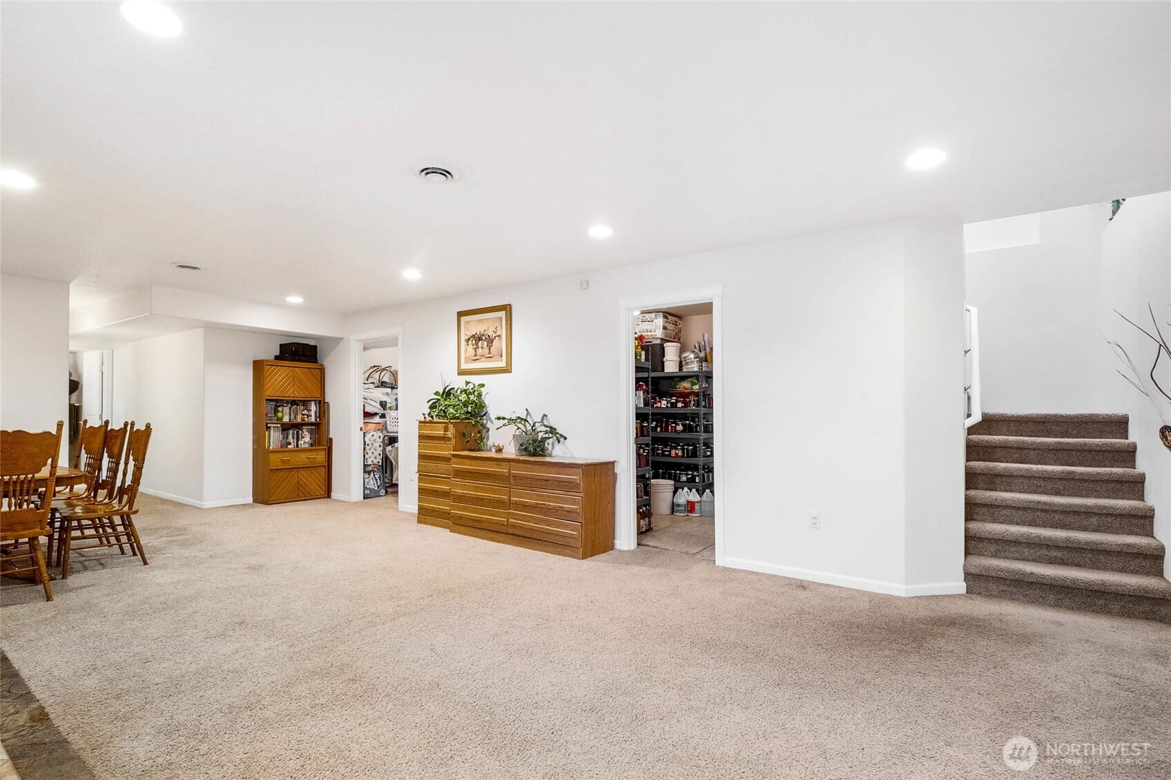 950 S Garden Drive , Moses Lake, WA 98837