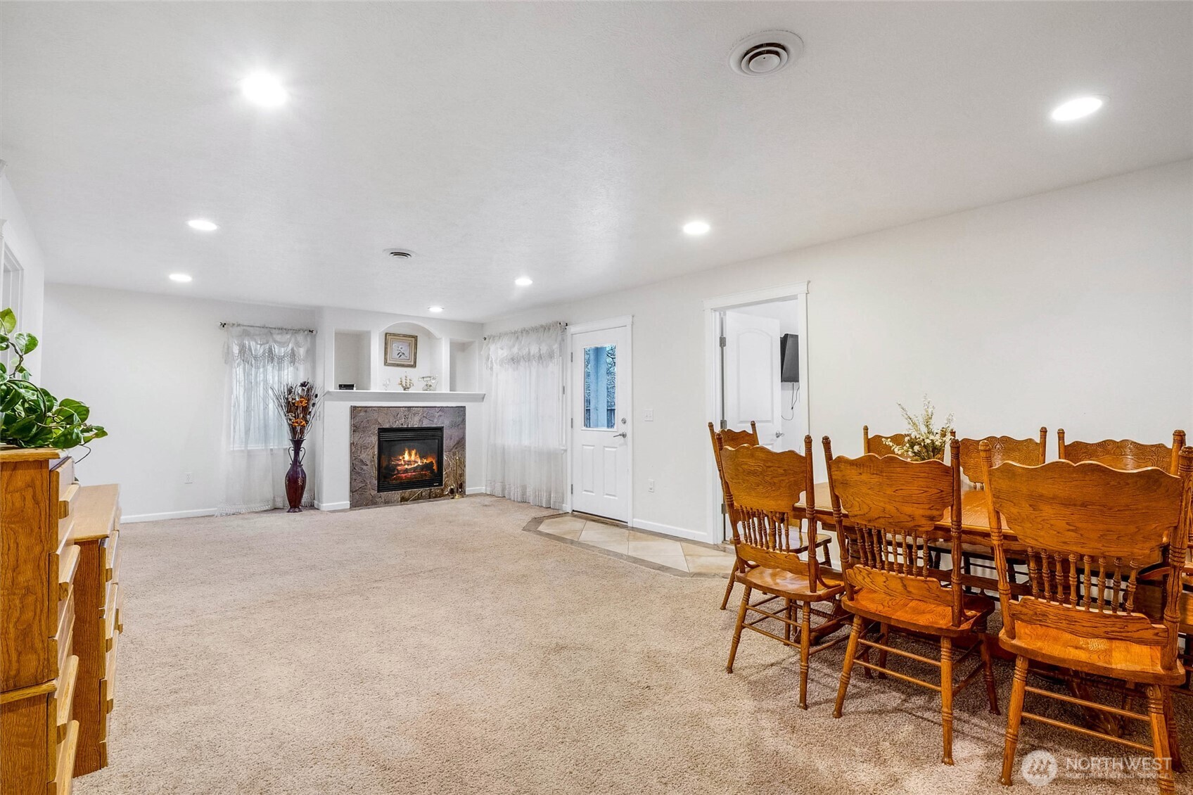 950 S Garden Drive , Moses Lake, WA 98837