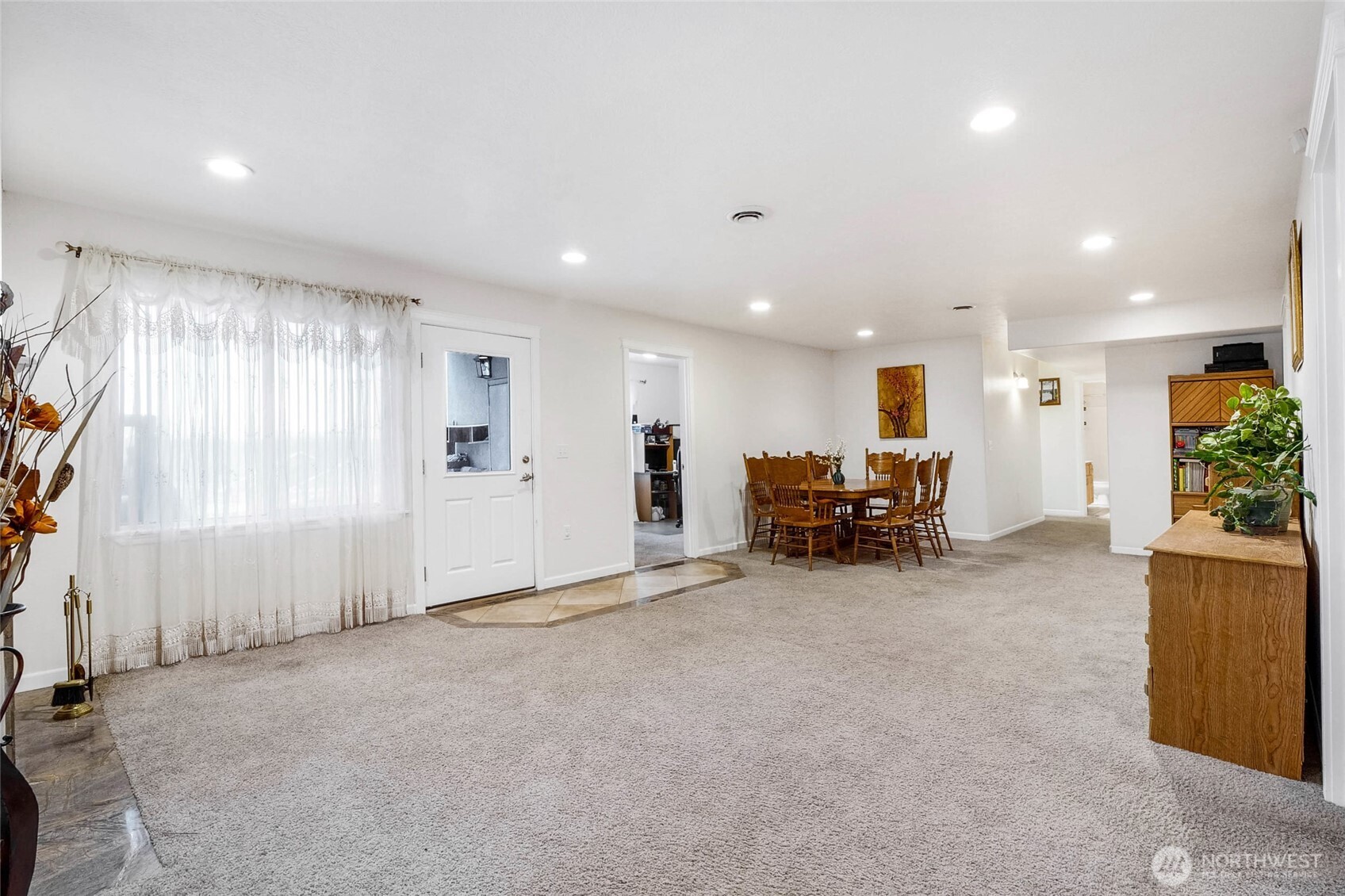 950 S Garden Drive , Moses Lake, WA 98837