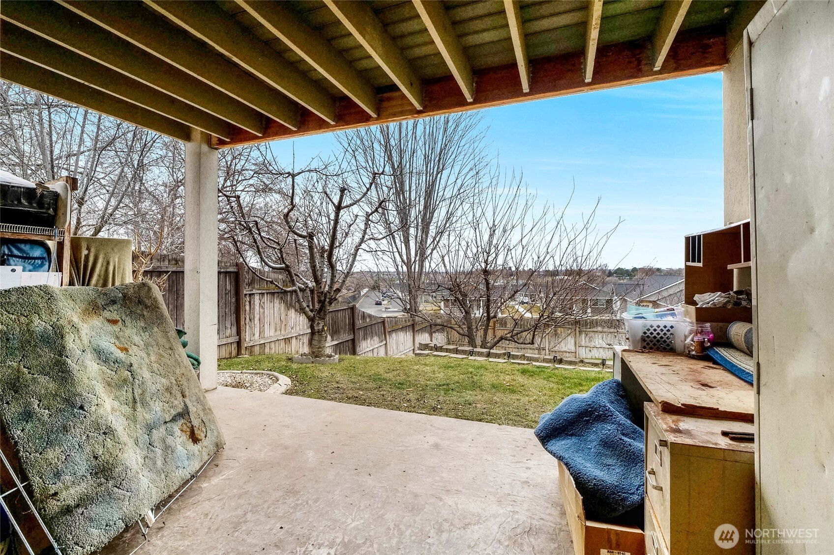 950 S Garden Drive , Moses Lake, WA 98837