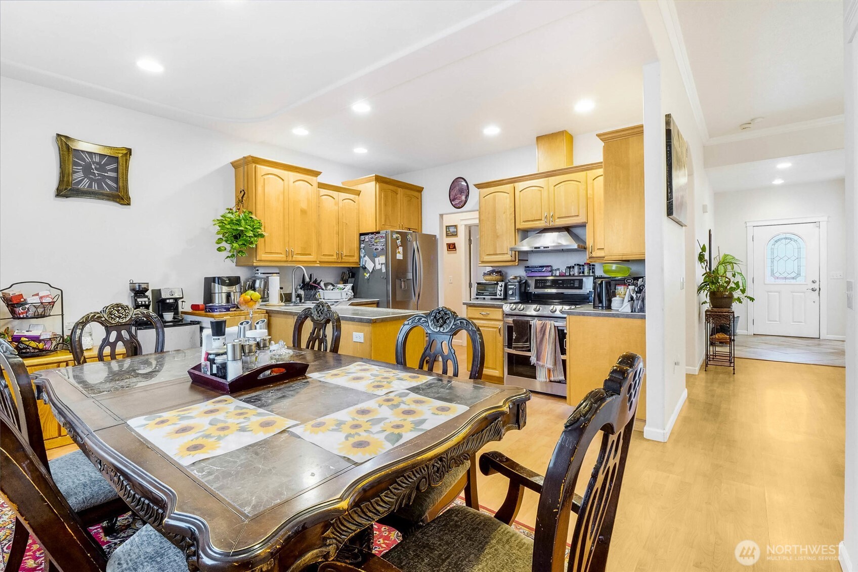 950 S Garden Drive , Moses Lake, WA 98837