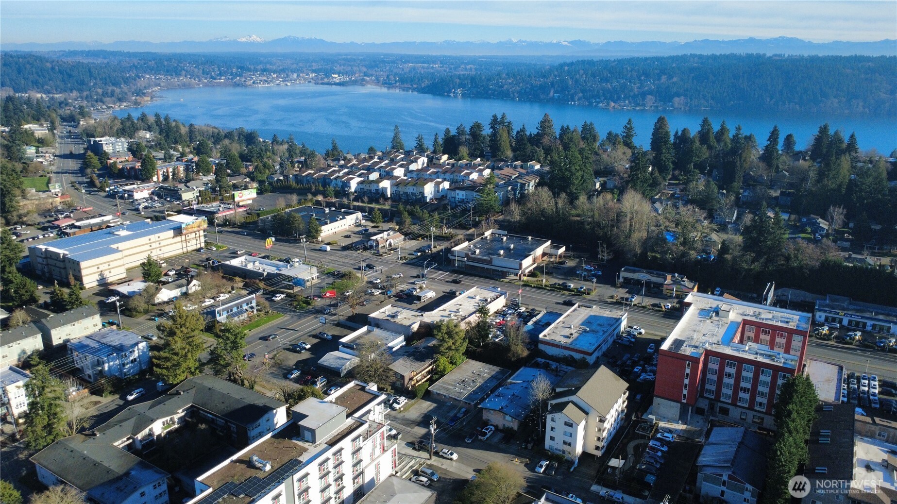 3024 NE 143rd Street #103, Seattle, WA 98125