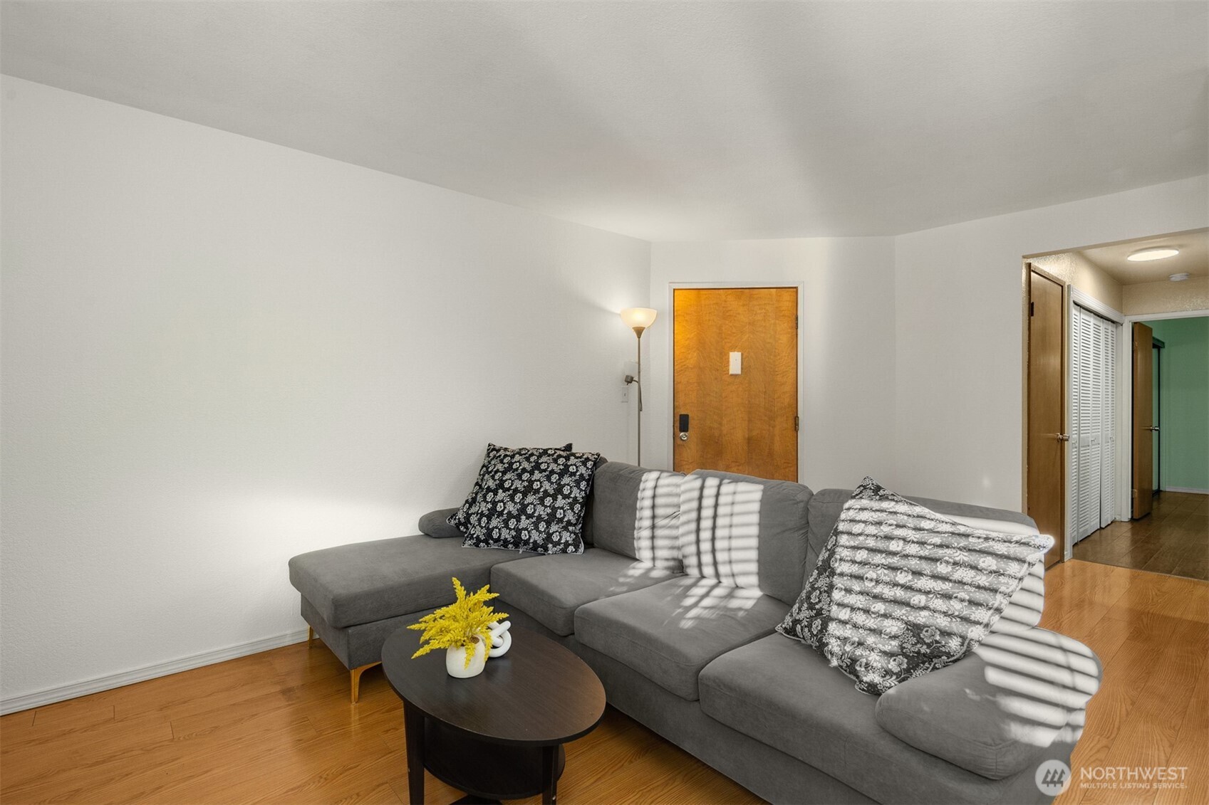 3024 NE 143rd Street #103, Seattle, WA 98125