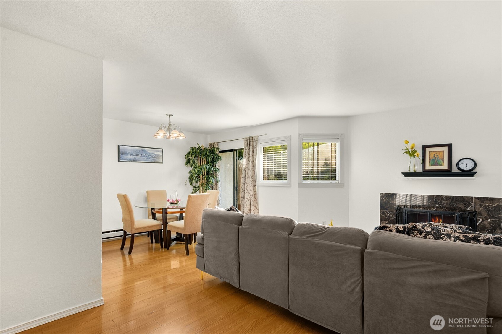 3024 NE 143rd Street #103, Seattle, WA 98125