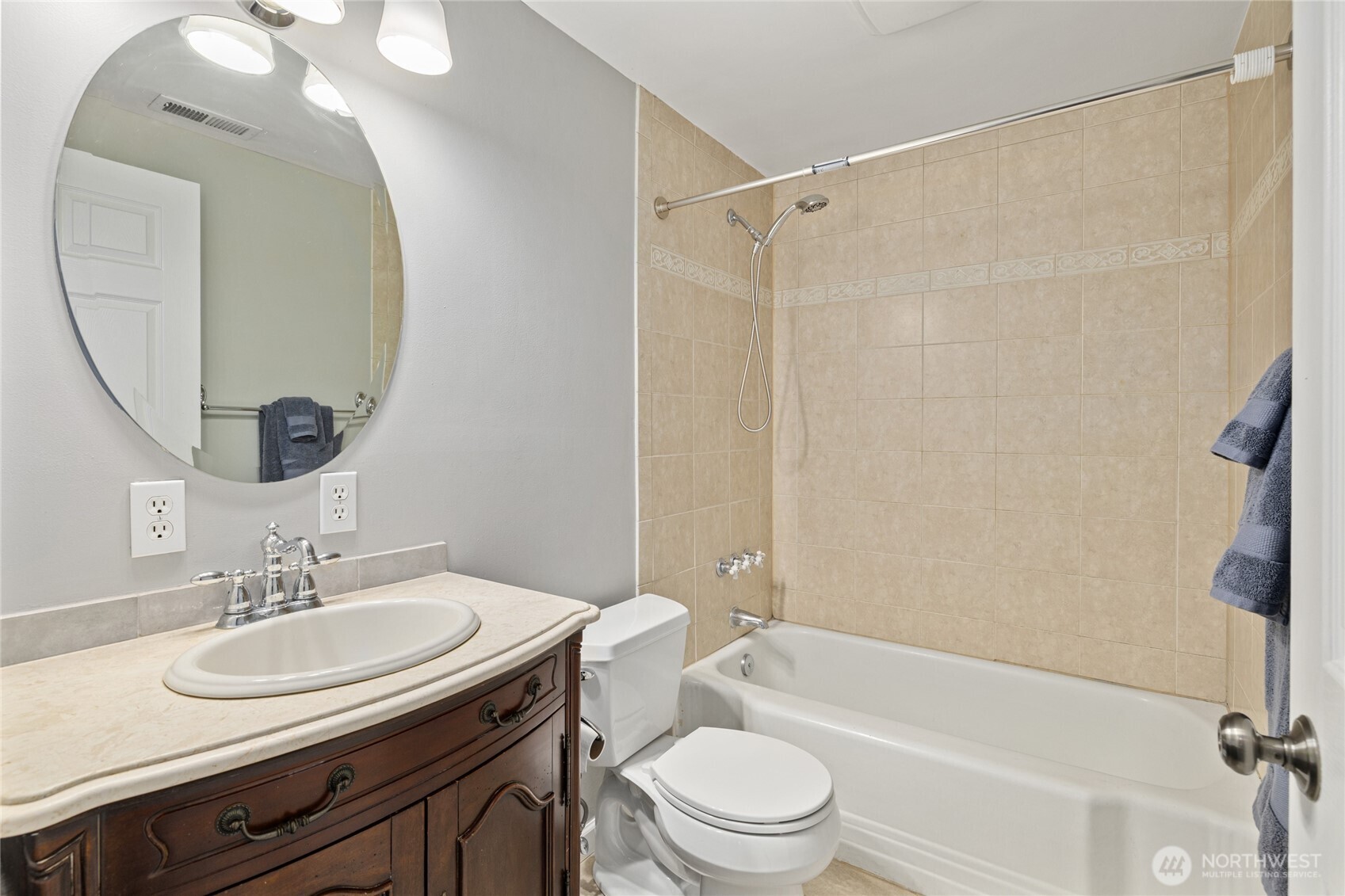 803 S Whitman Street , Ellensburg, WA 98926