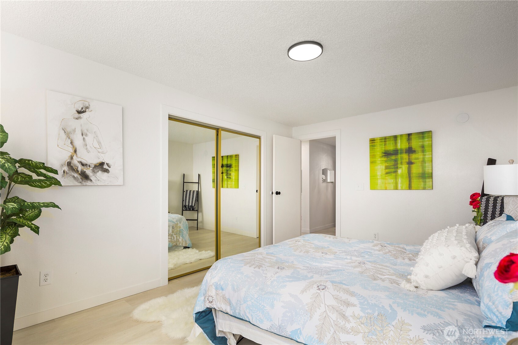 22532 6th Avenue S #A2, Seattle, WA 98198-6844