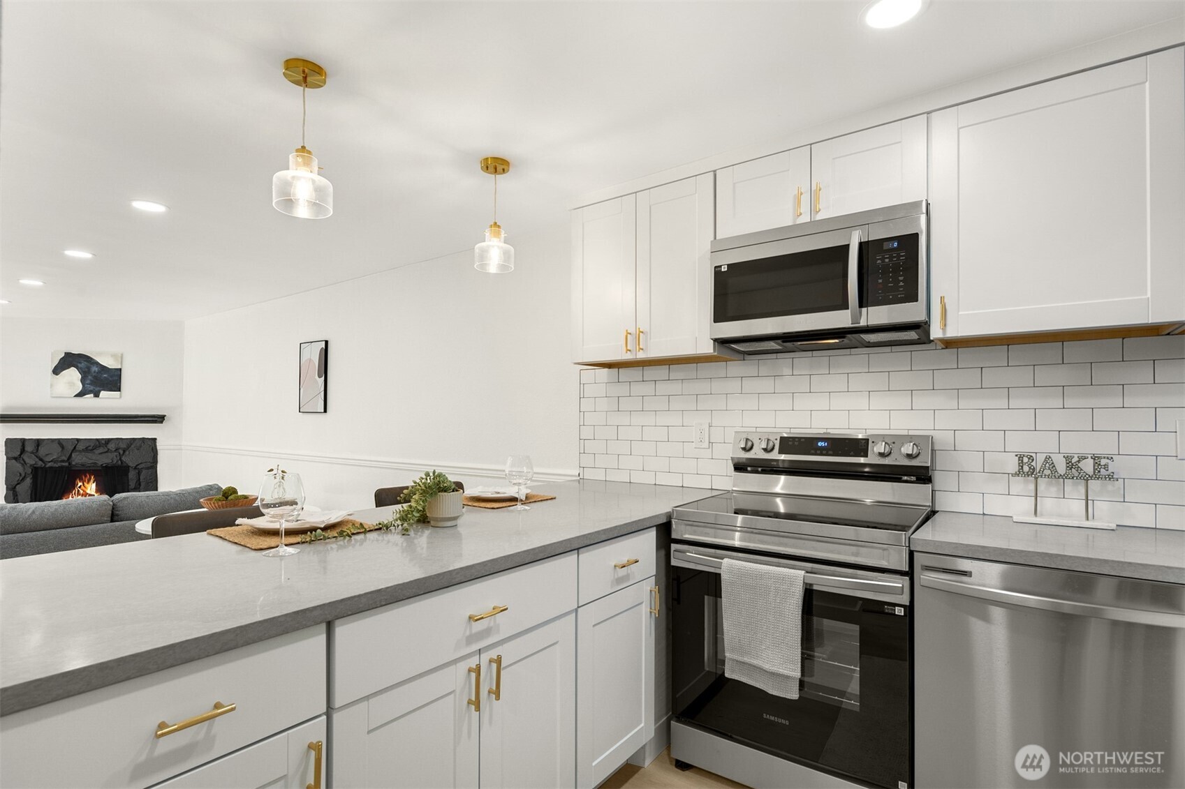 14527 NE 40th Street #G104, Bellevue, WA 98007