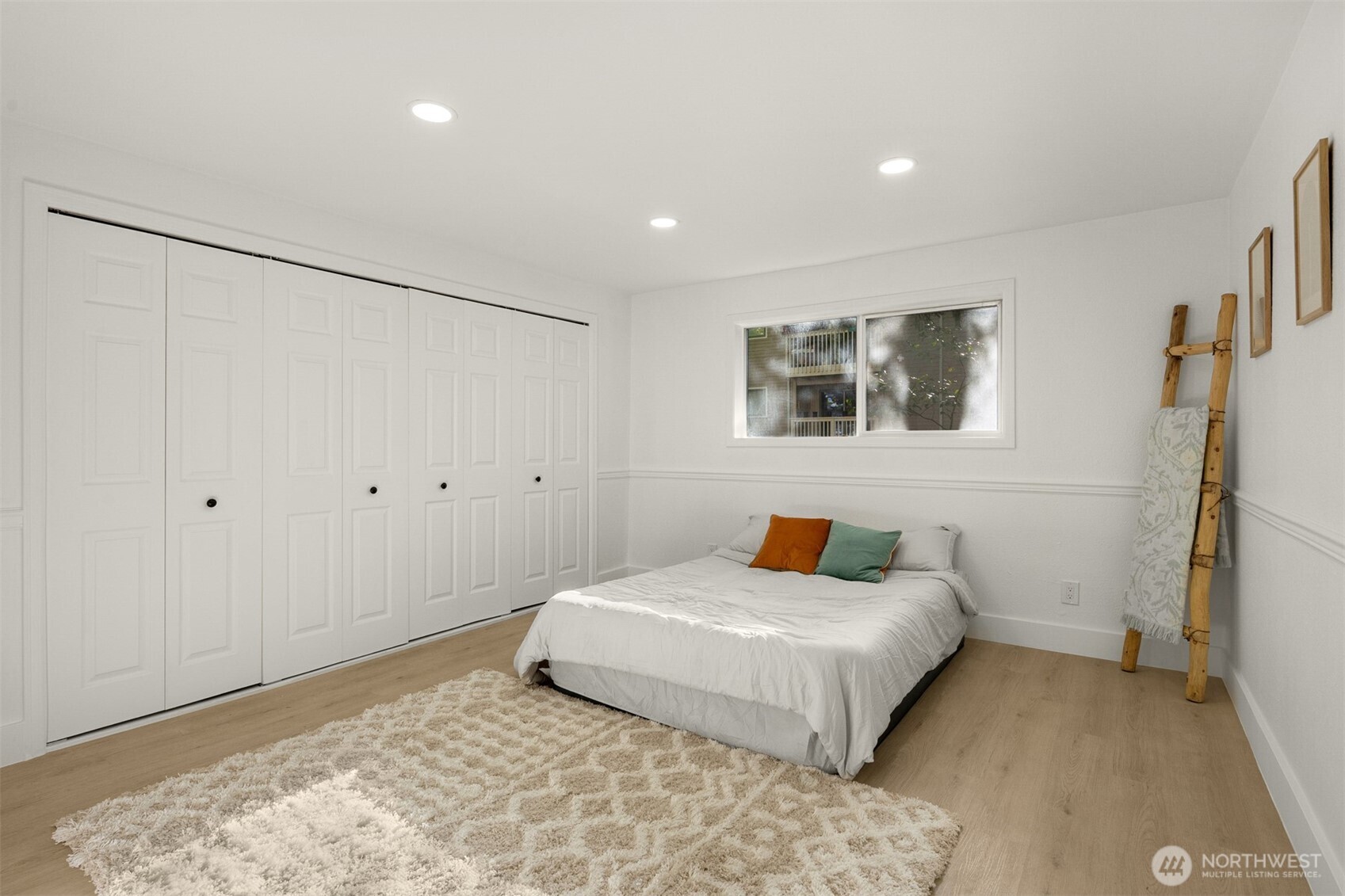 14527 NE 40th Street #G104, Bellevue, WA 98007
