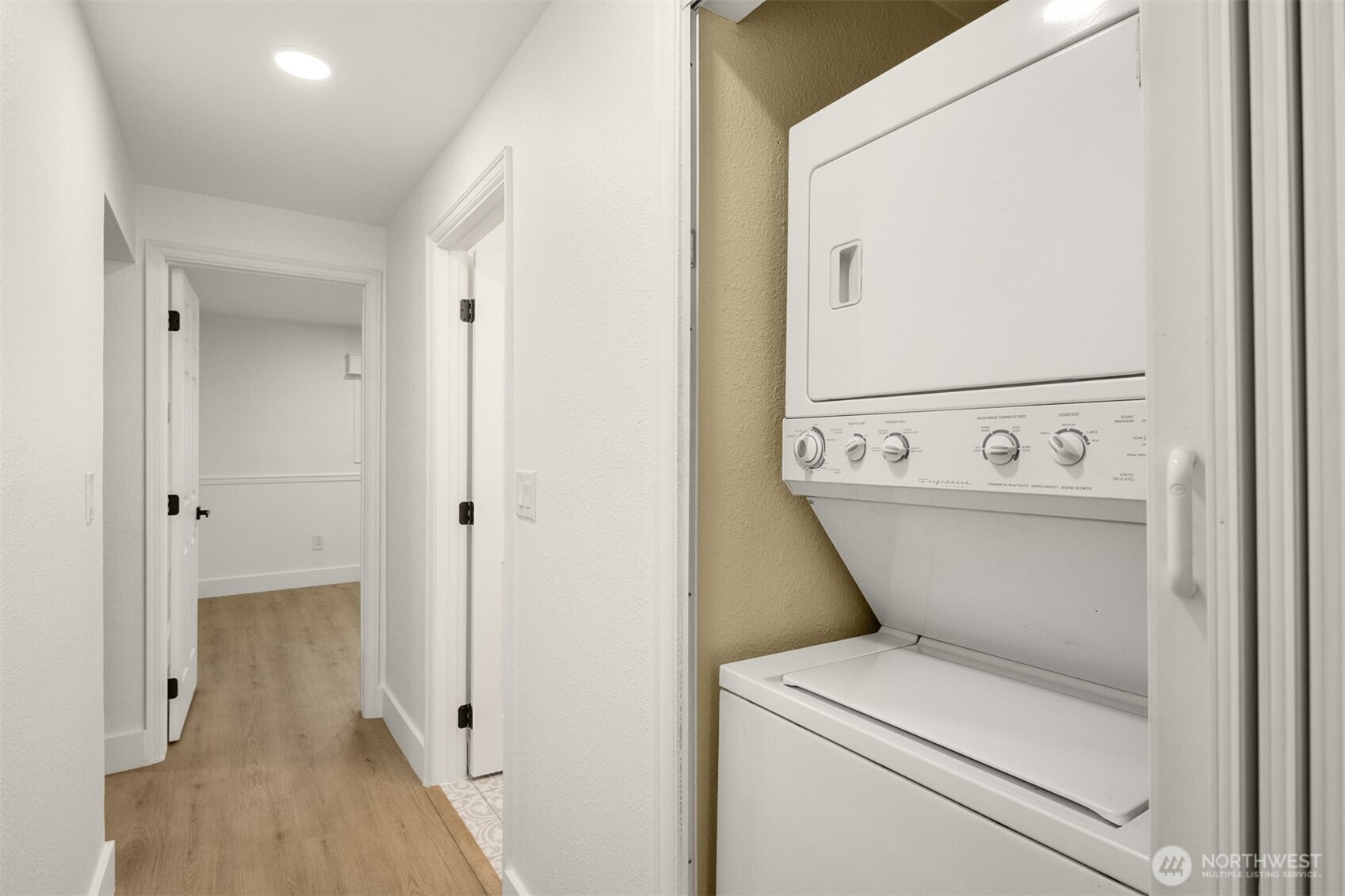 14527 NE 40th Street #G104, Bellevue, WA 98007