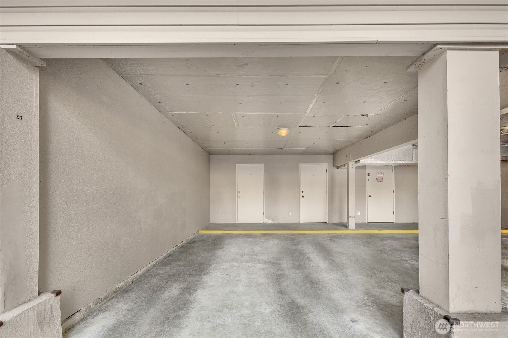 14527 NE 40th Street #G104, Bellevue, WA 98007