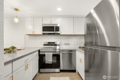 14527 NE 40th Street #G104, Bellevue, WA 98007 - Photo 4