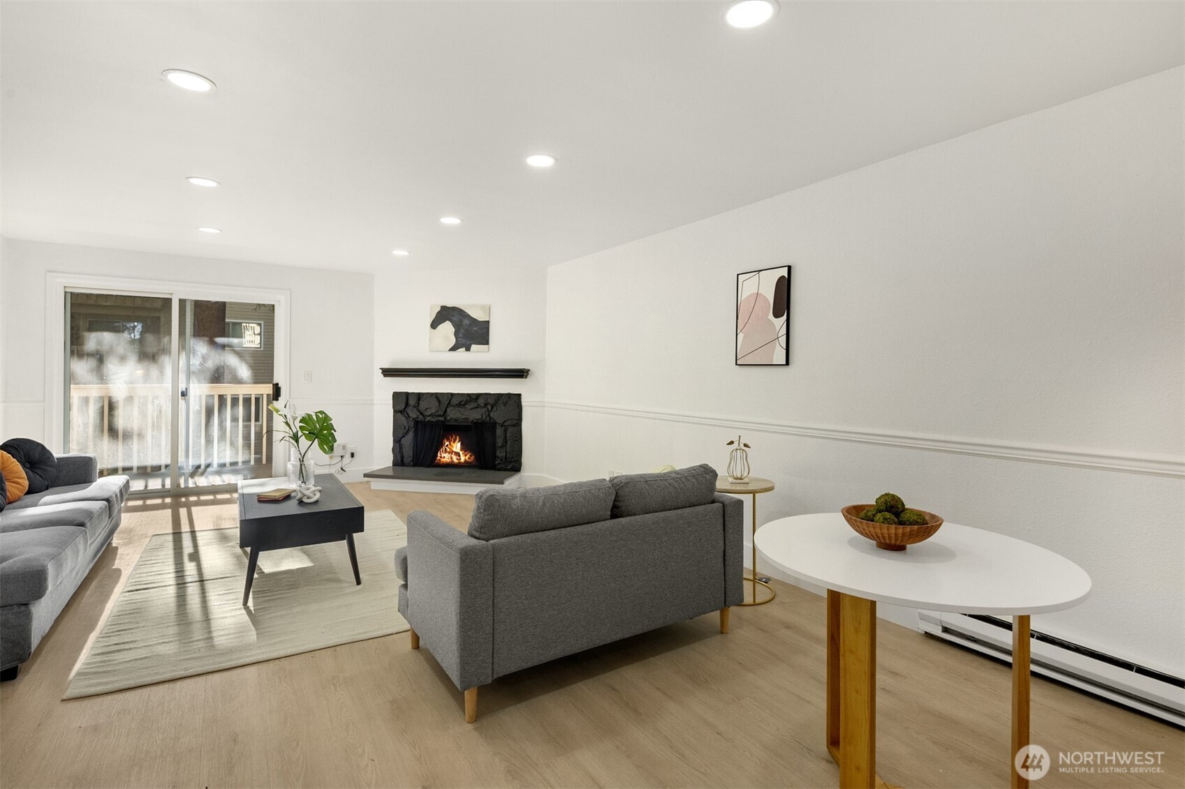 14527 NE 40th Street #G104, Bellevue, WA 98007