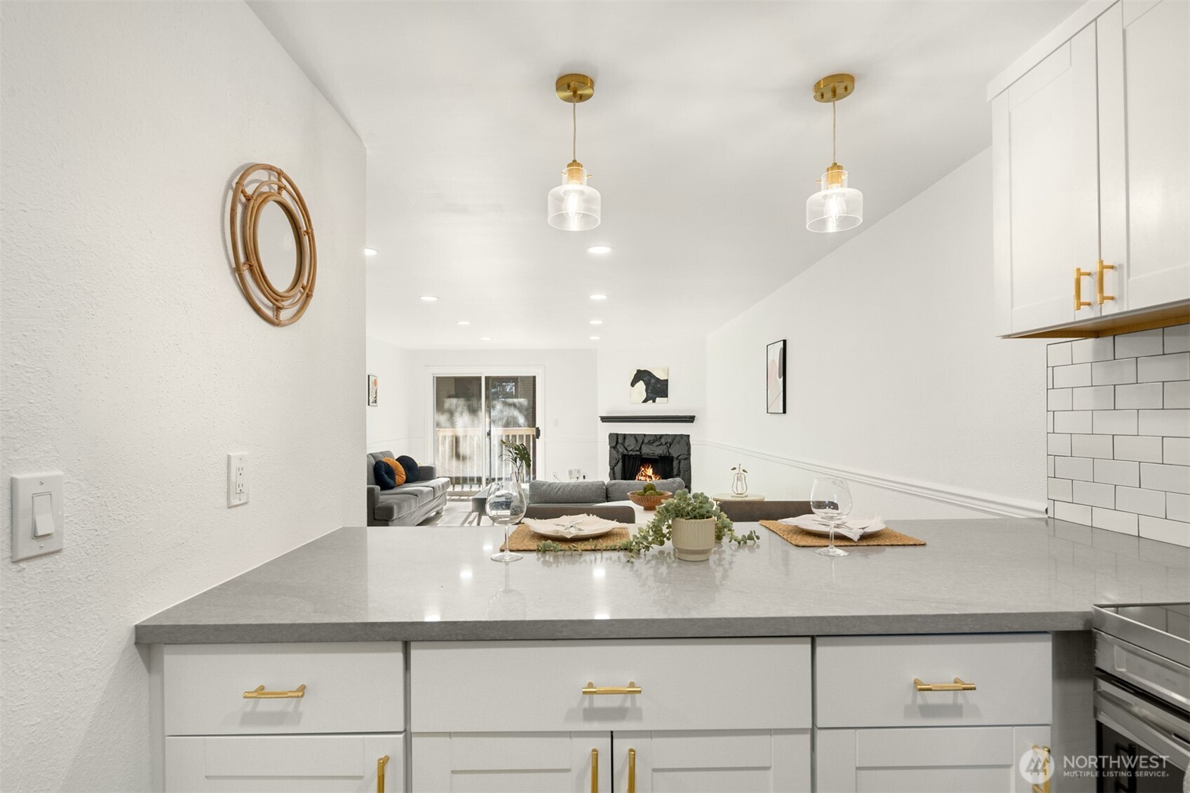 14527 NE 40th Street #G104, Bellevue, WA 98007
