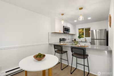 14527 NE 40th Street #G104, Bellevue, WA 98007 - Photo 9
