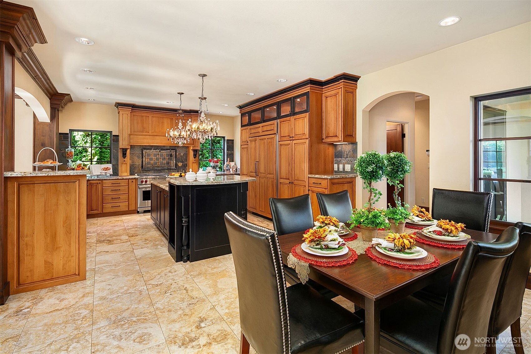 802 16th Avenue W, Kirkland, WA 98033