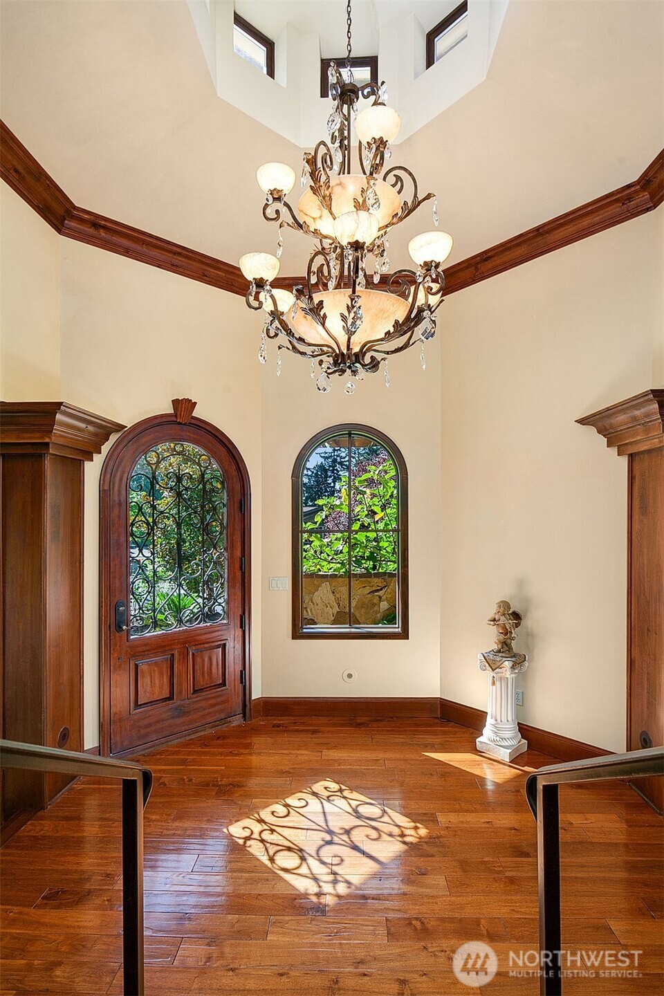 802 16th Avenue W, Kirkland, WA 98033