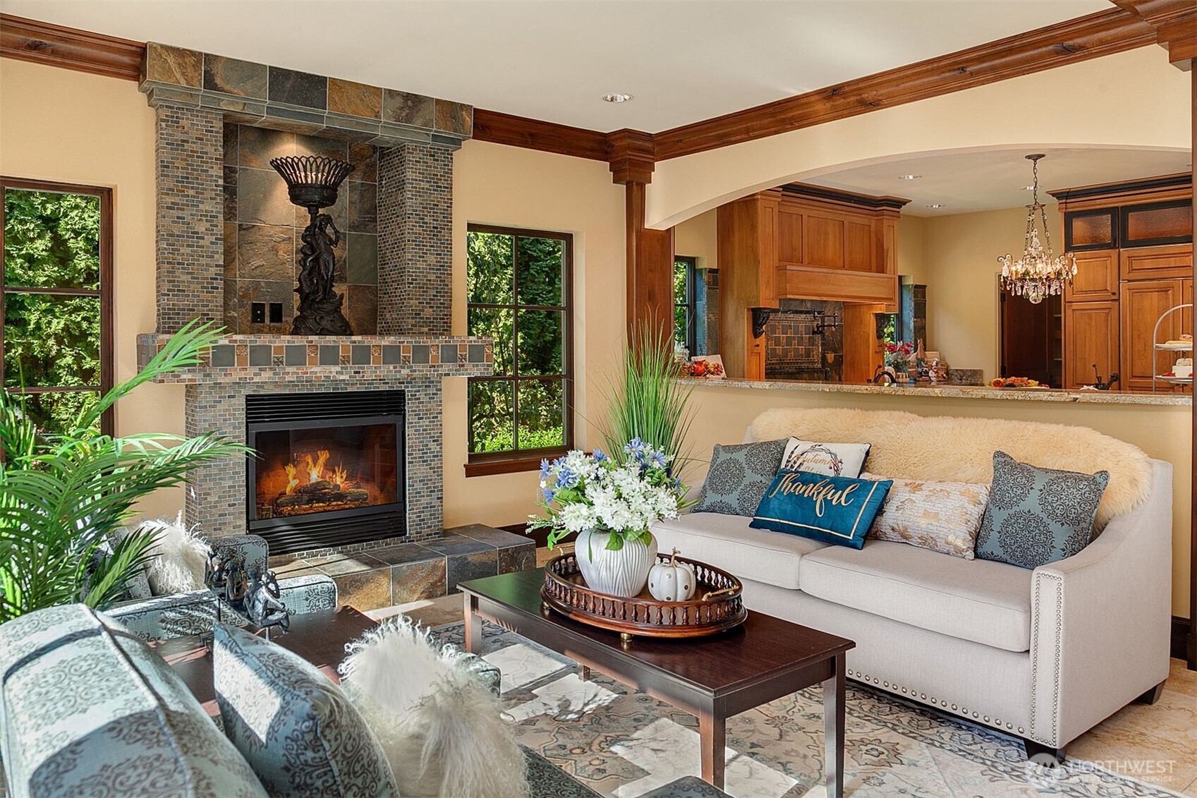 802 16th Avenue W, Kirkland, WA 98033