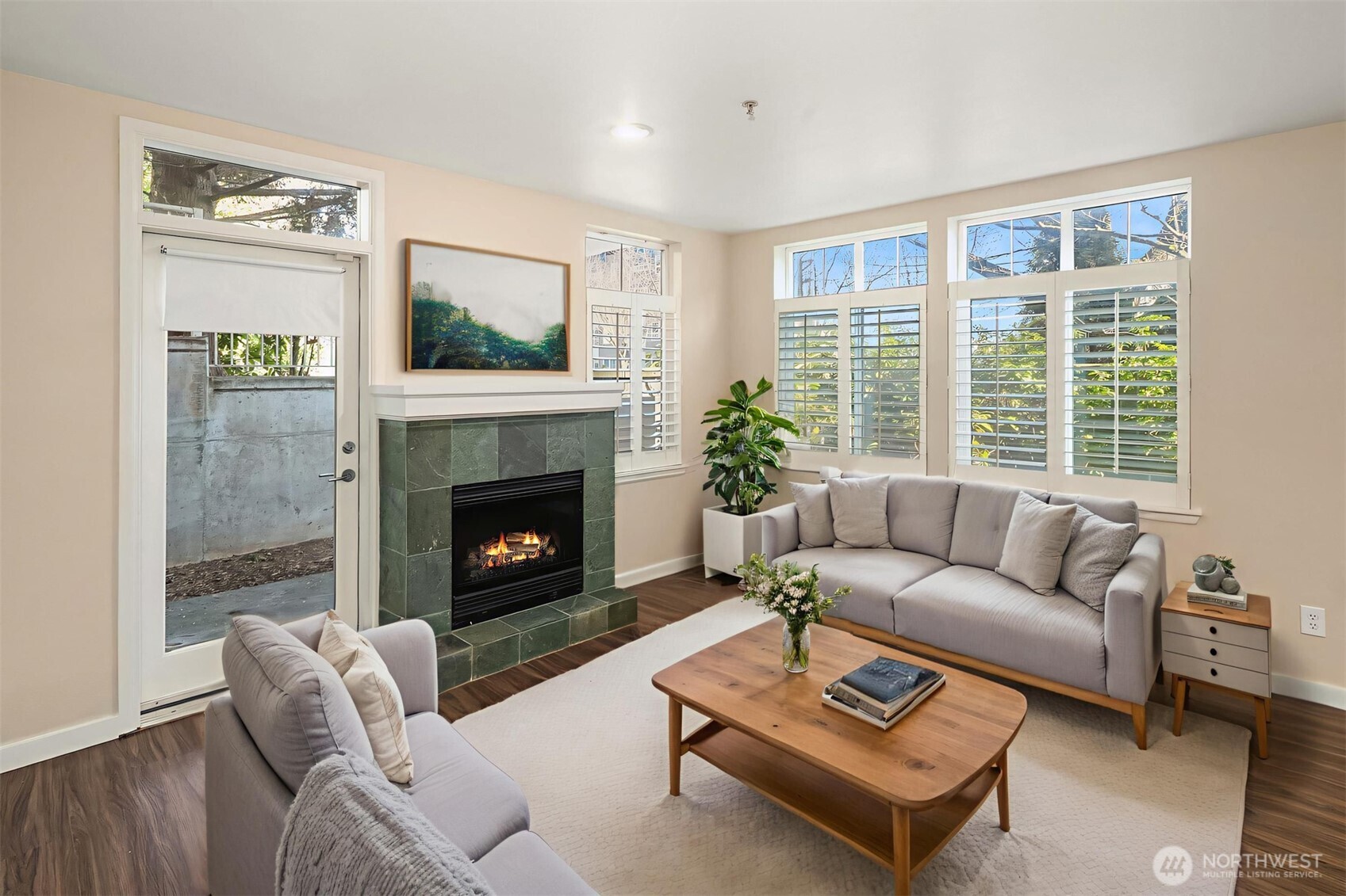 611 Highland Drive #101, Seattle, WA 98109