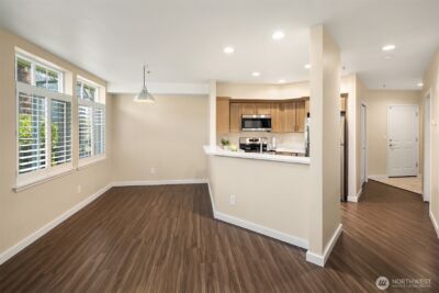 611 Highland Drive #101, Seattle, WA 98109 - Photo 10