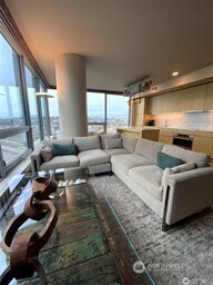 1808 Minor Avenue #2808, Seattle, WA 98101