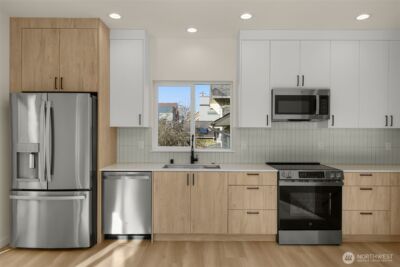 1111 B 26th Avenue , Seattle, WA 98122 - Photo 5