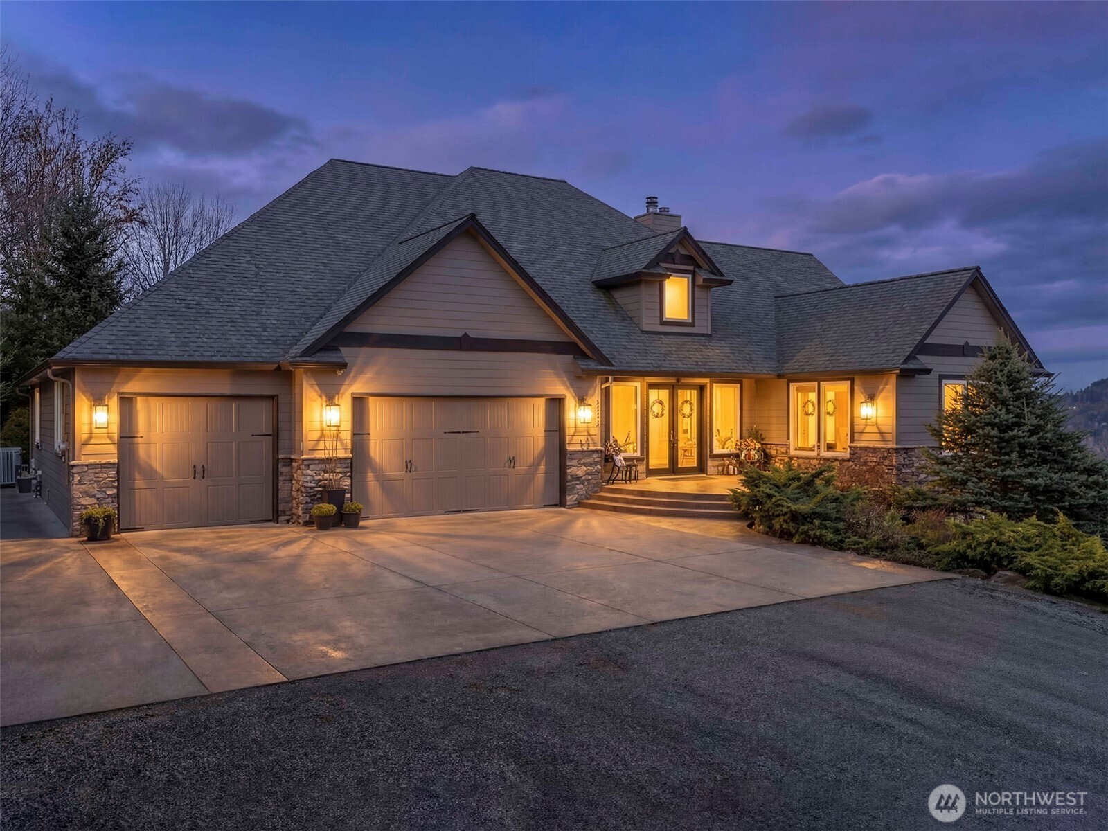 1330 Insel Road , Woodland, WA 98674