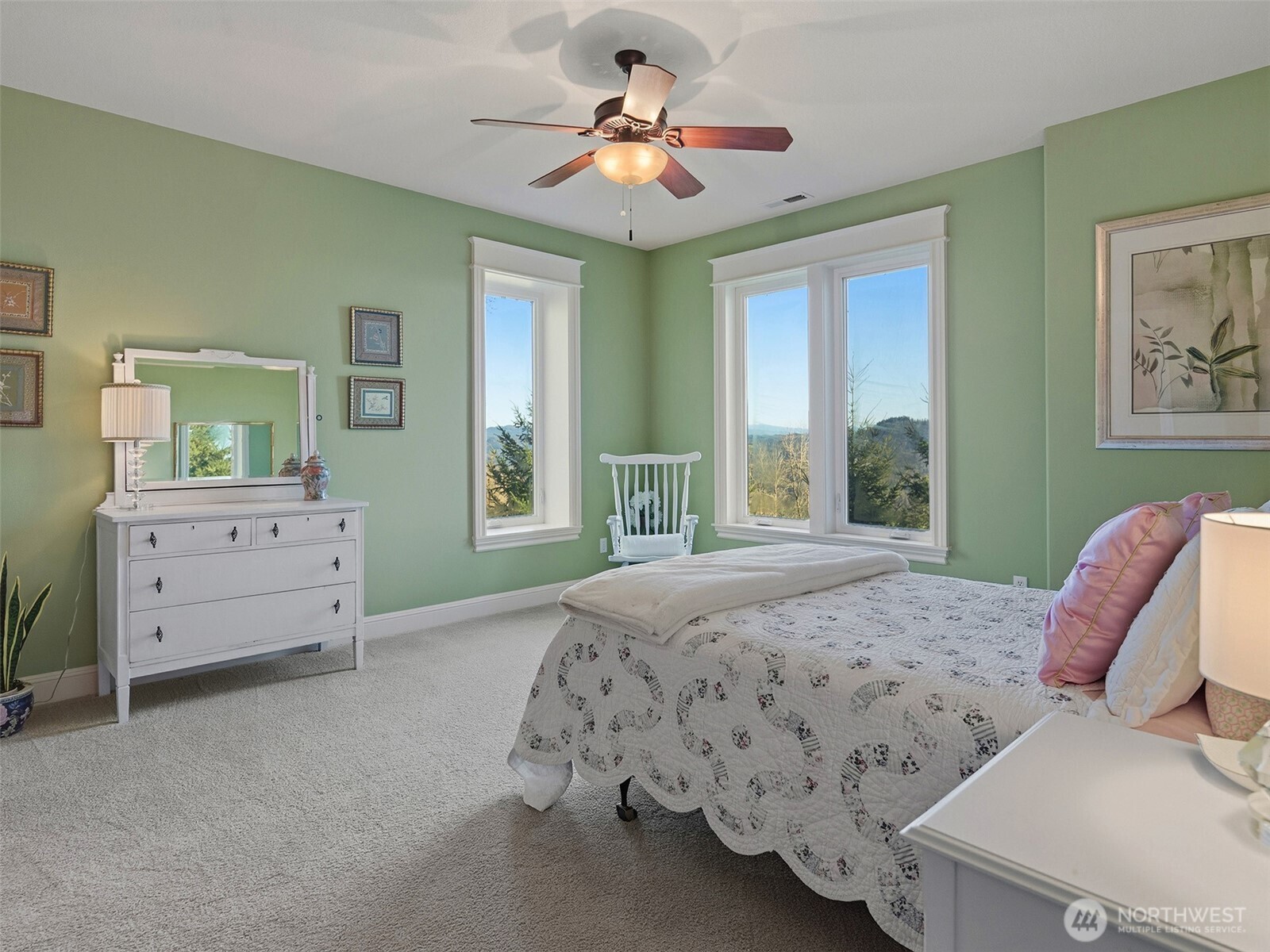 1330 Insel Road , Woodland, WA 98674