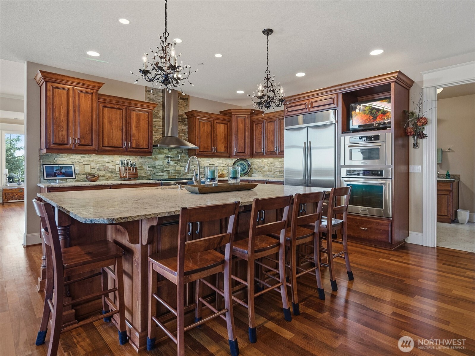 1330 Insel Road , Woodland, WA 98674