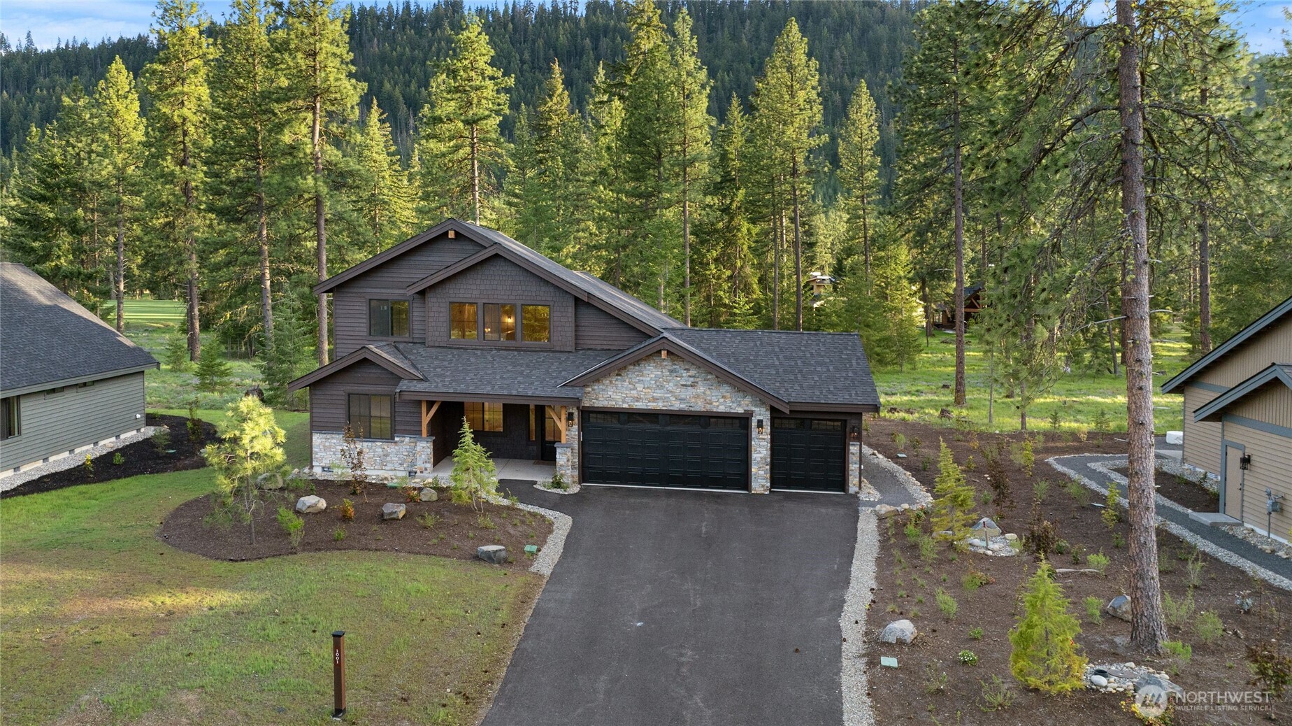 1001 Domerie Park Loop , Cle Elum, WA 98922