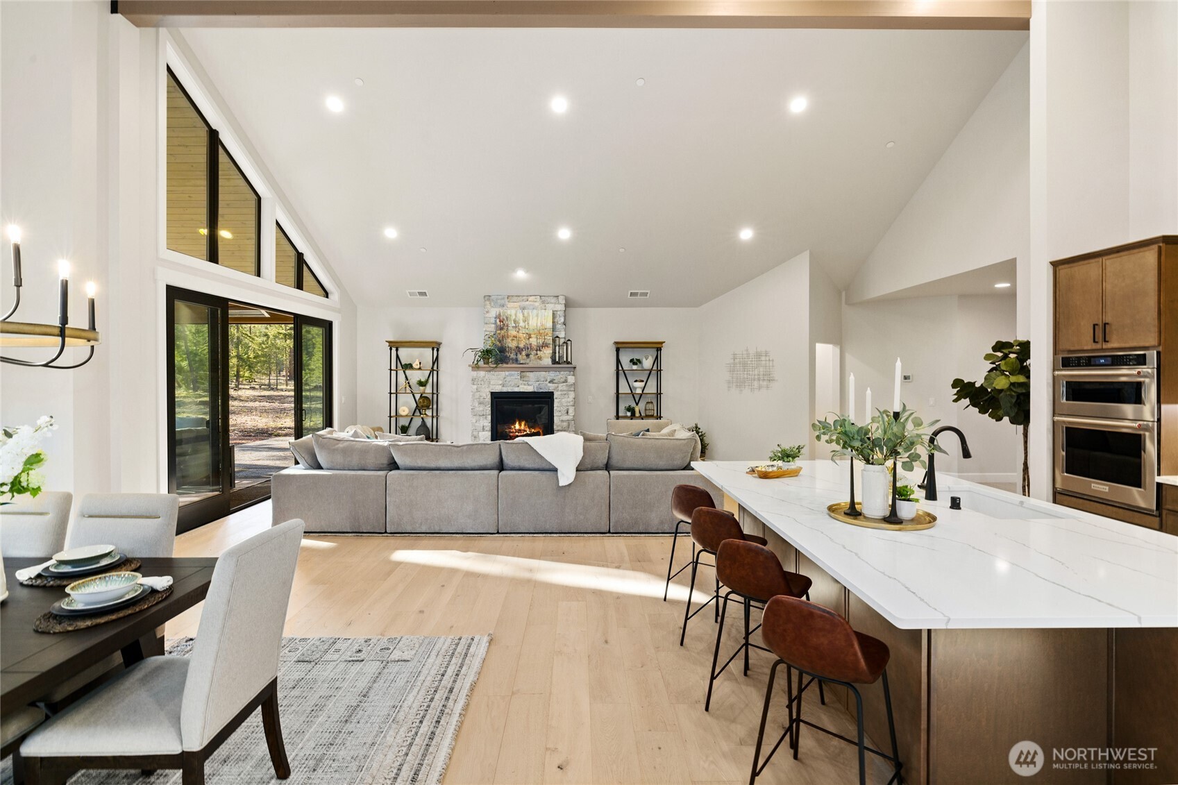 1001 Domerie Park Loop , Cle Elum, WA 98922