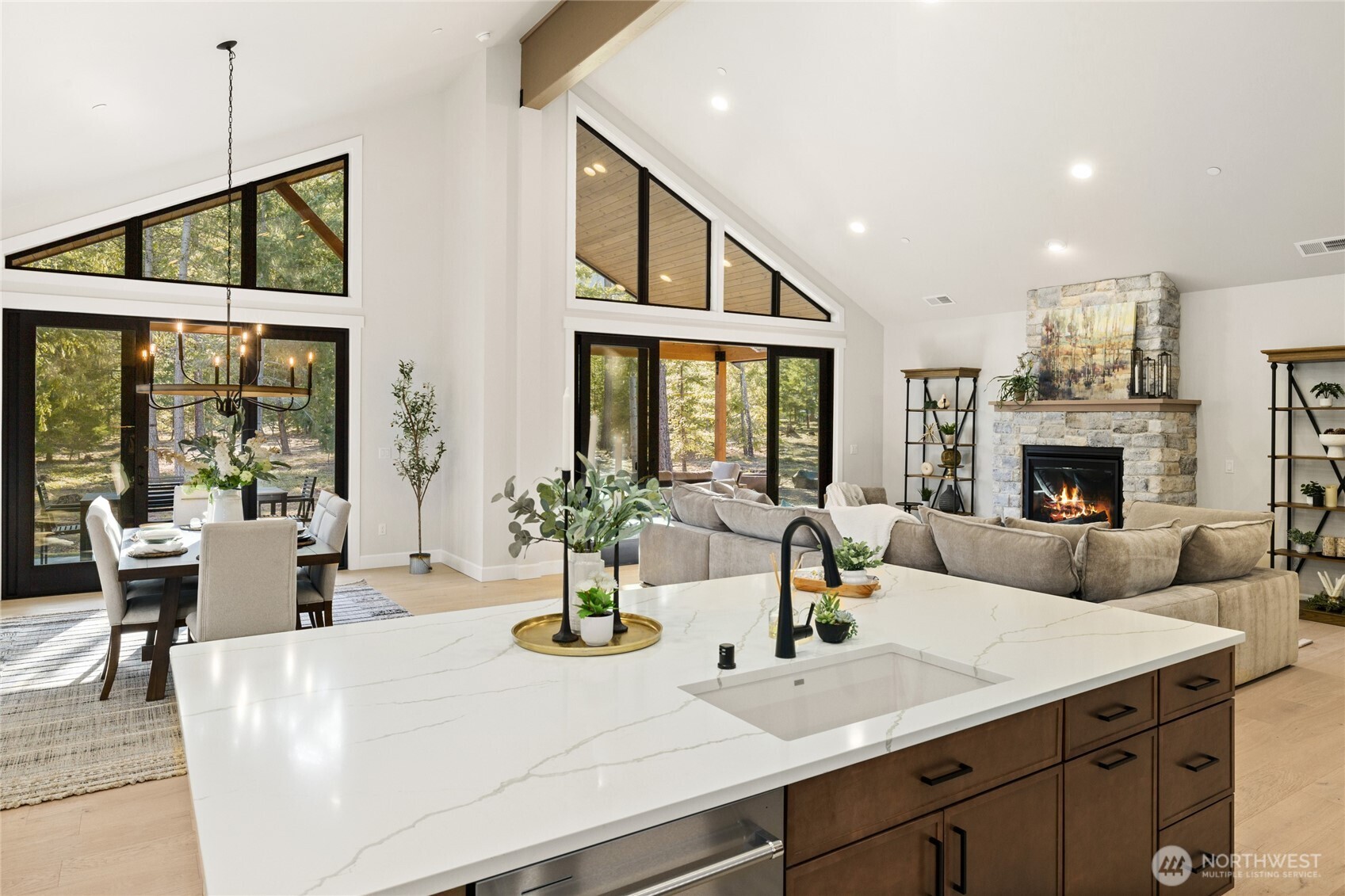 1001 Domerie Park Loop , Cle Elum, WA 98922