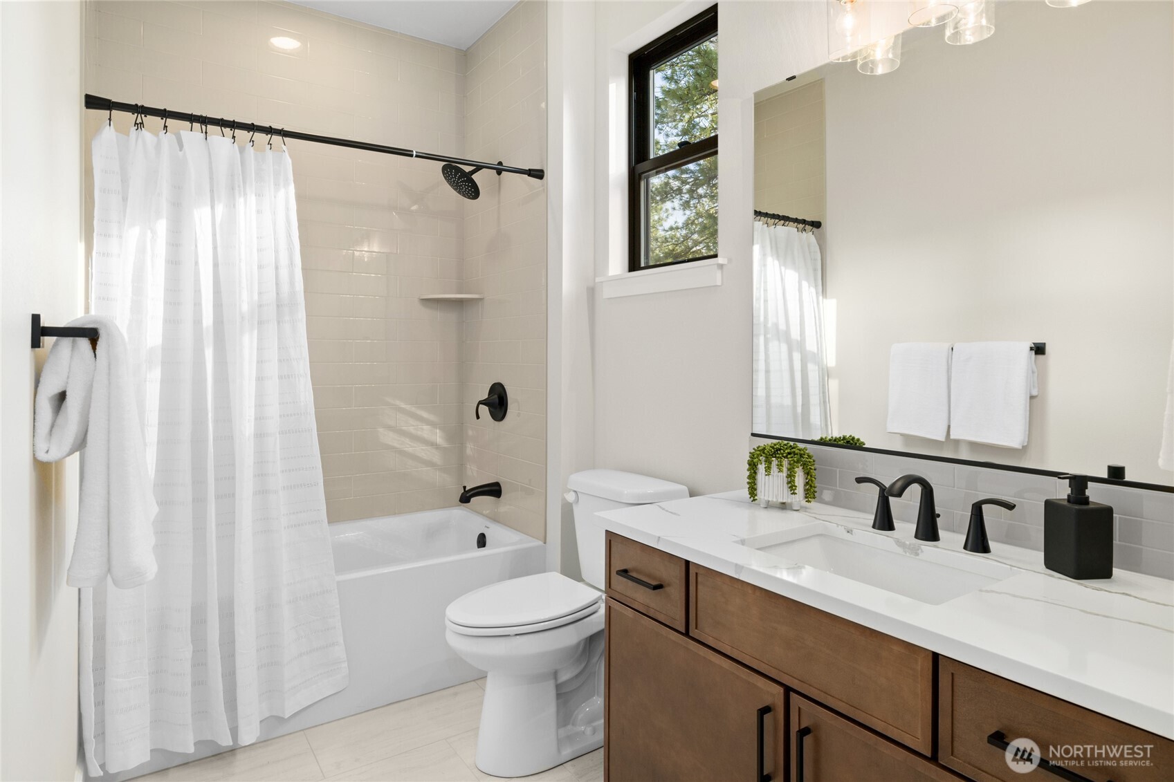 1001 Domerie Park Loop , Cle Elum, WA 98922