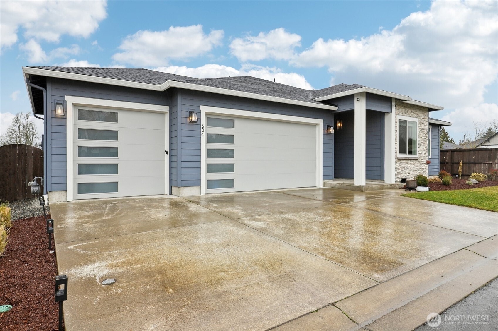 604 NW 25th way , Battle Ground, WA 98604