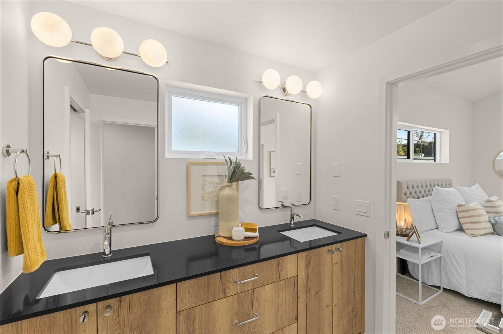 8335 D 12th Avenue NW, Seattle, WA 98117