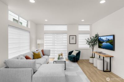 8335 D 12th Avenue NW, Seattle, WA 98117 - Photo 6