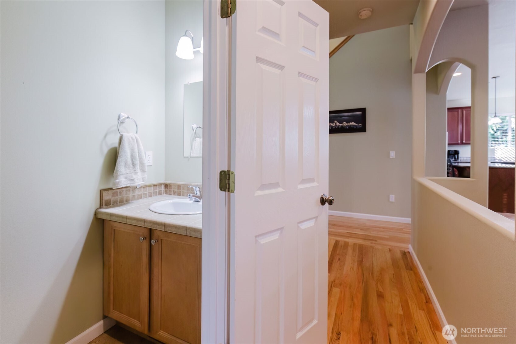 1568 Puget Drive E, Port Orchard, WA 98366