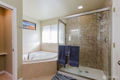 1568 Puget Drive E, Port Orchard, WA 98366 - Photo 23