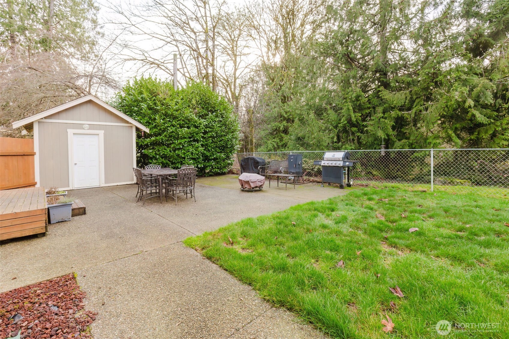 1568 Puget Drive E, Port Orchard, WA 98366
