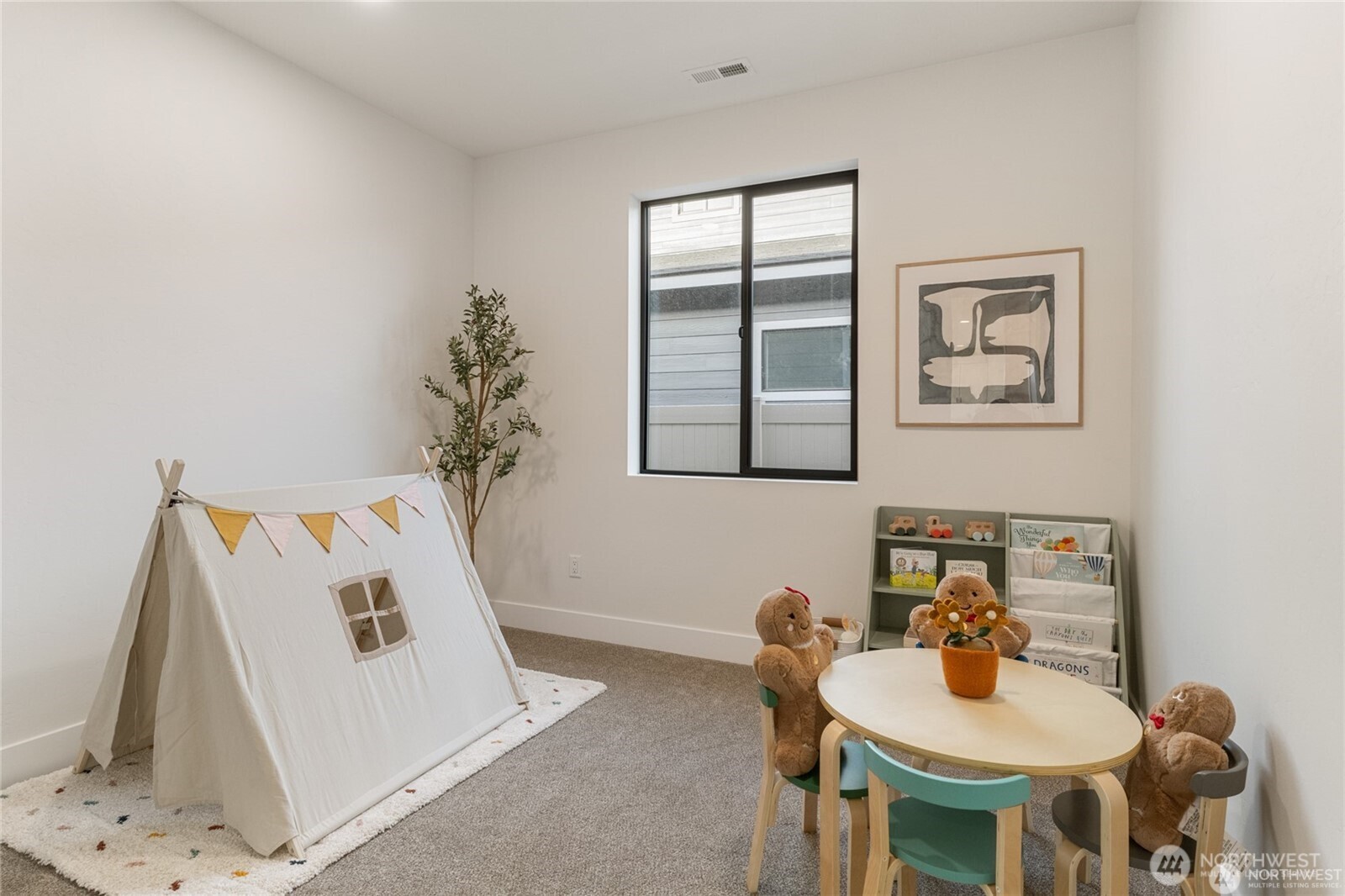 1148 9th Avenue NE, Ephrata, WA 98823